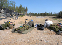 8.6.2019
Vesa Hänninen, Tapio Harju ja Janne Kapli 150 m makuusarjaa ampumassa.